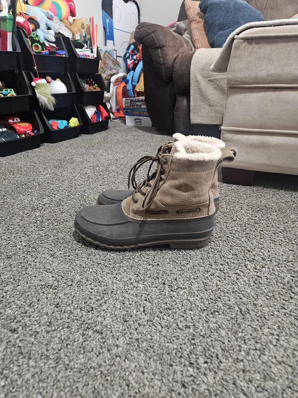 Sperry Men’s 10.5 Waterproof Duck Boots Brown Fur Lined Winter Boots